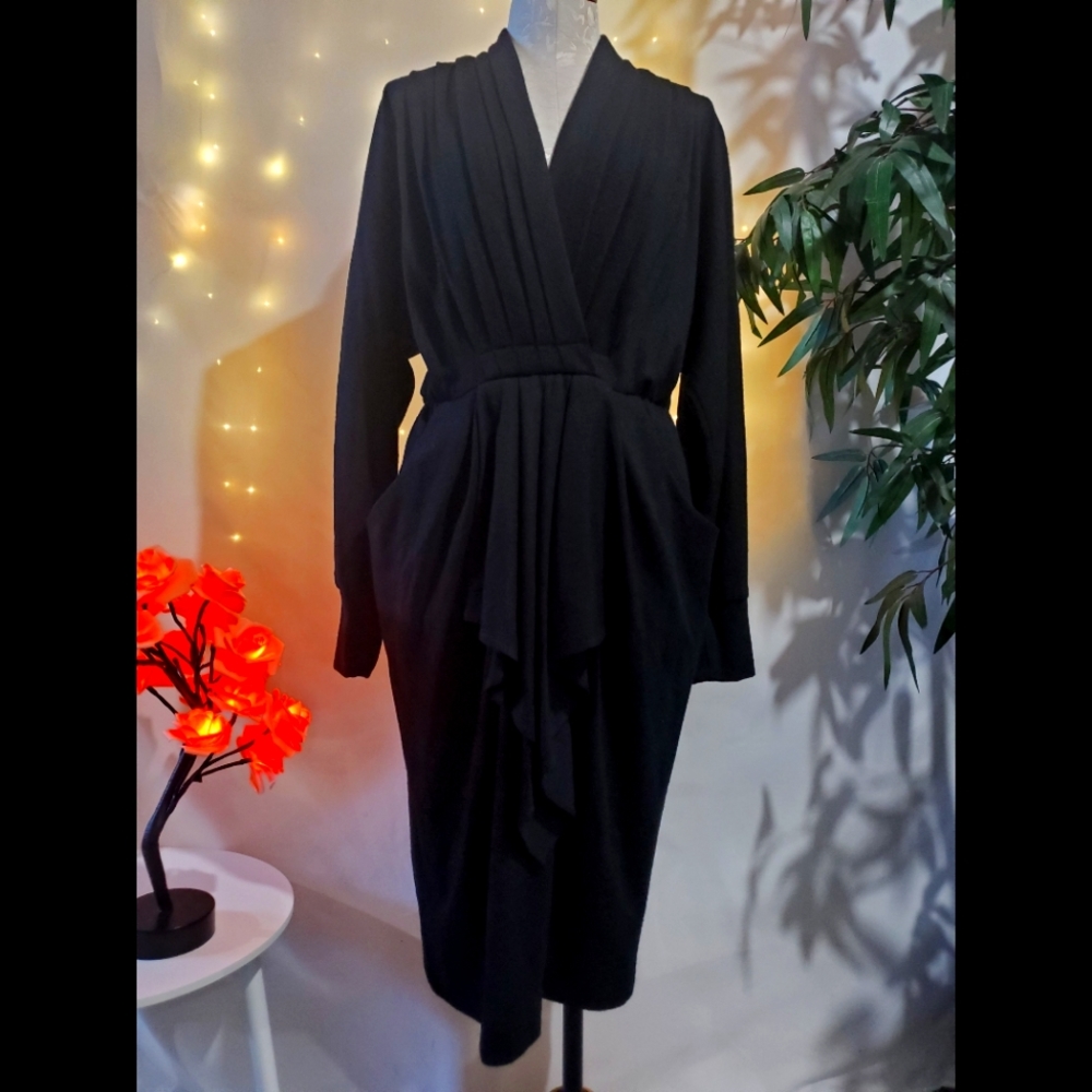 Chetta B by Peter Noviello and Sherrie Bloom Vintage Pleated Knit Black Dress 10